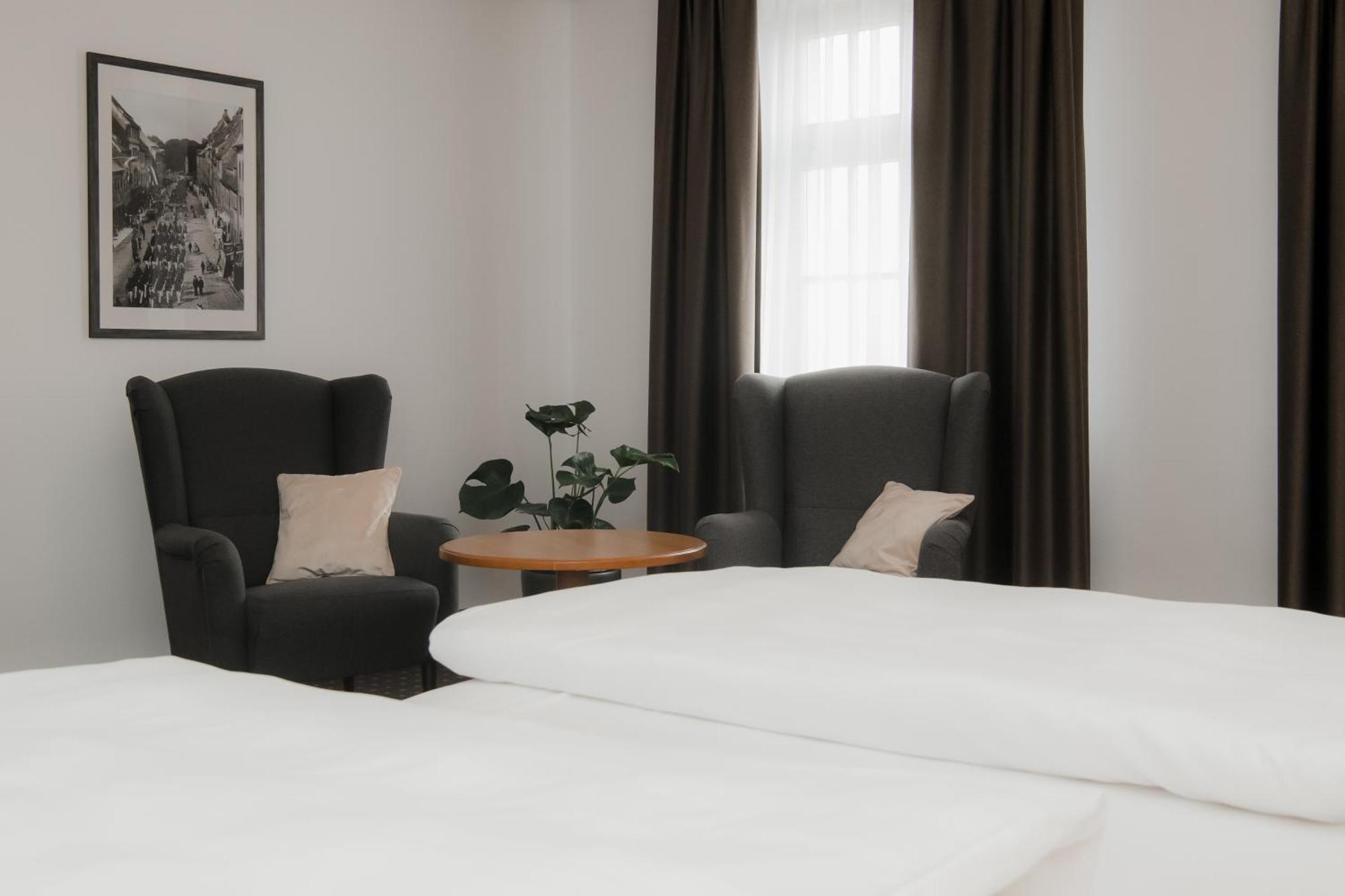 Hotel Alekto Freiberg Bagian luar foto