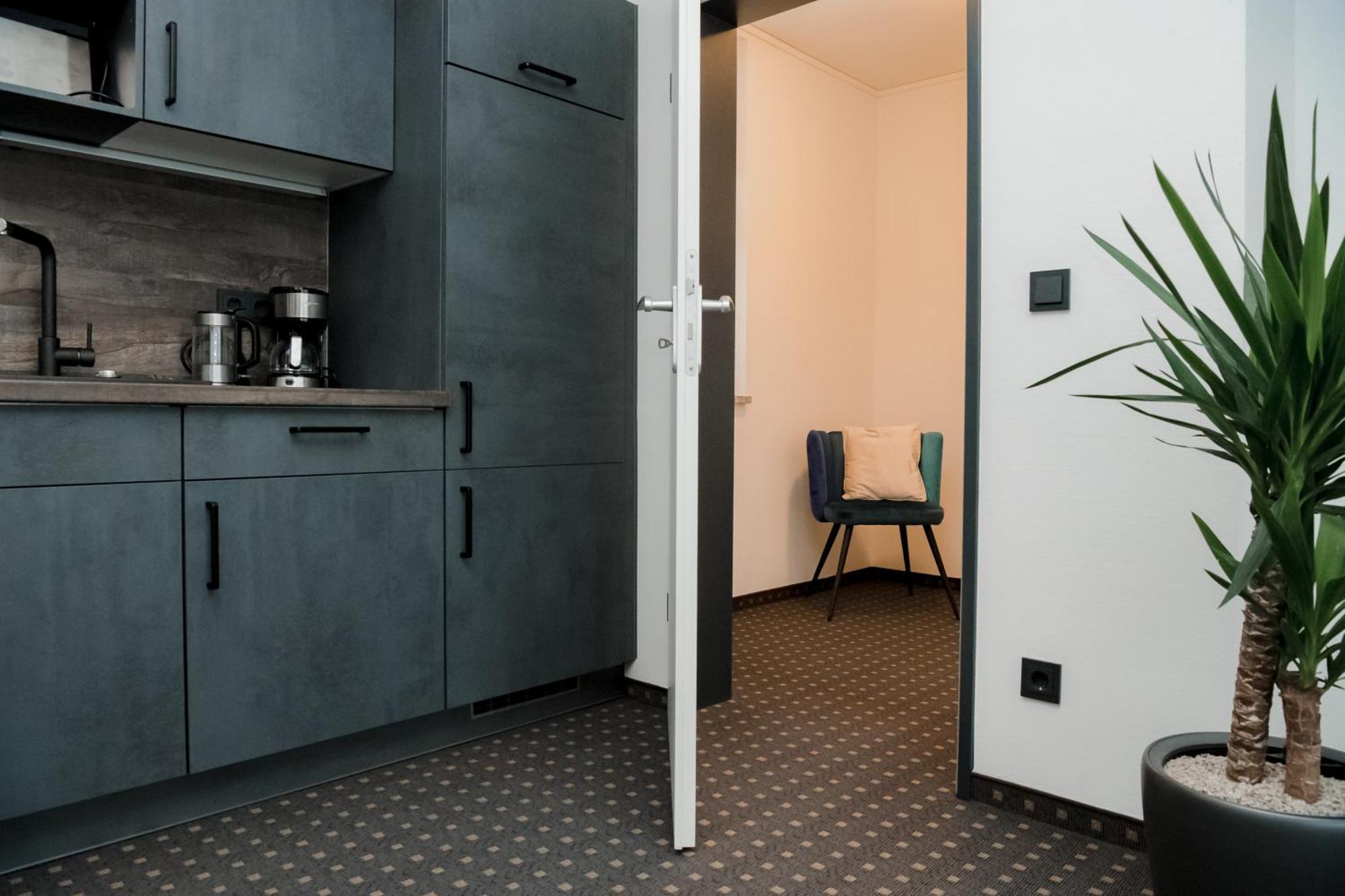 Hotel Alekto Freiberg Bagian luar foto