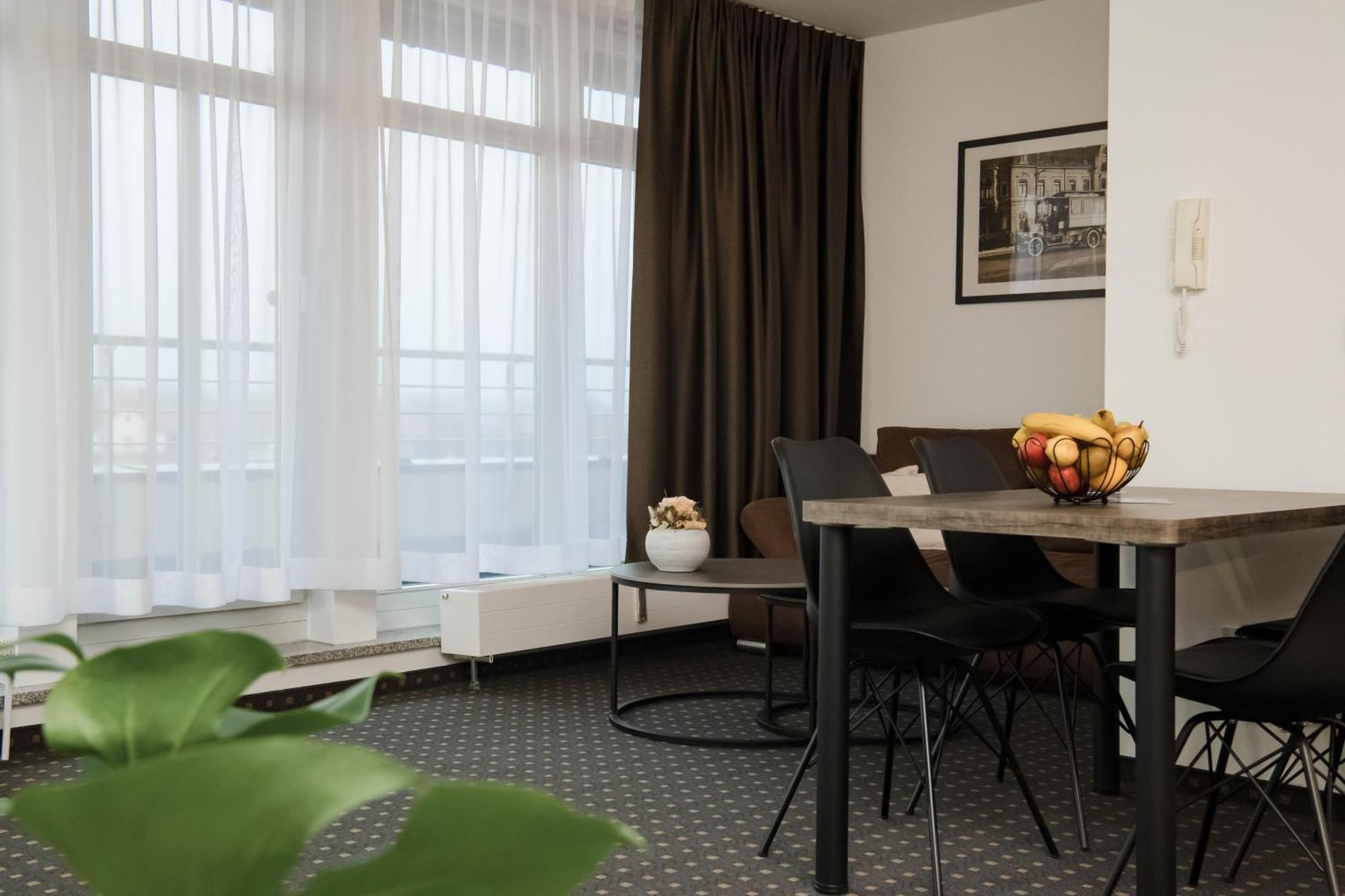 Hotel Alekto Freiberg Bagian luar foto