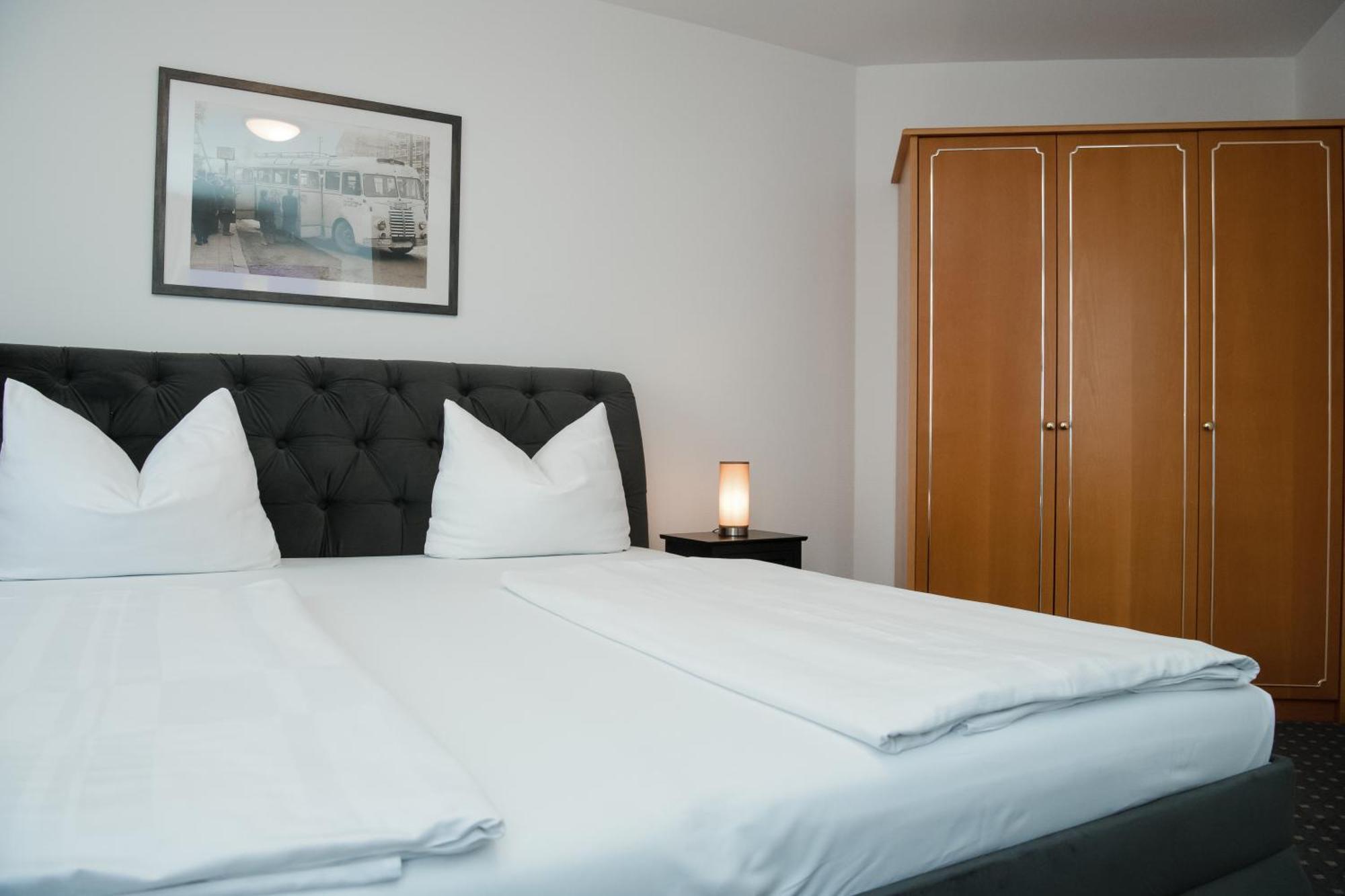 Hotel Alekto Freiberg Bagian luar foto
