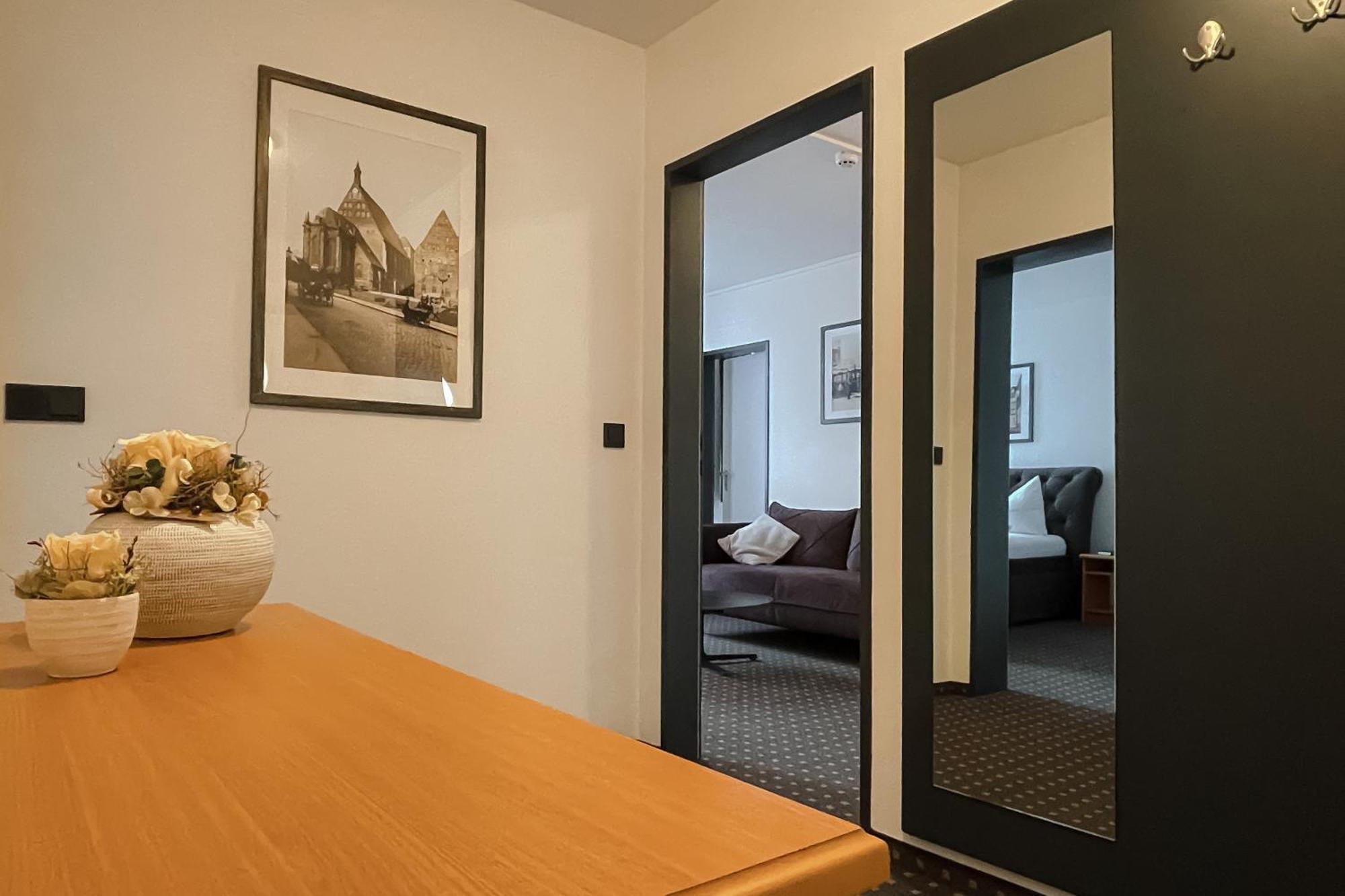 Hotel Alekto Freiberg Bagian luar foto